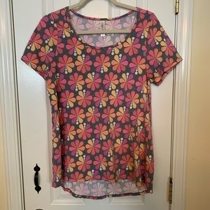 Lularoe T-shirt